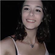 Sono una studentessa del quarto liceo classico e vorrei cercare di aiutare ragazzi/e delle medie e/o elementari, in italiano e/o in letteratura, per affrontare in modo semplice ed efficace i compiti dell’estate o per affrontare più agevolmente il prossimo